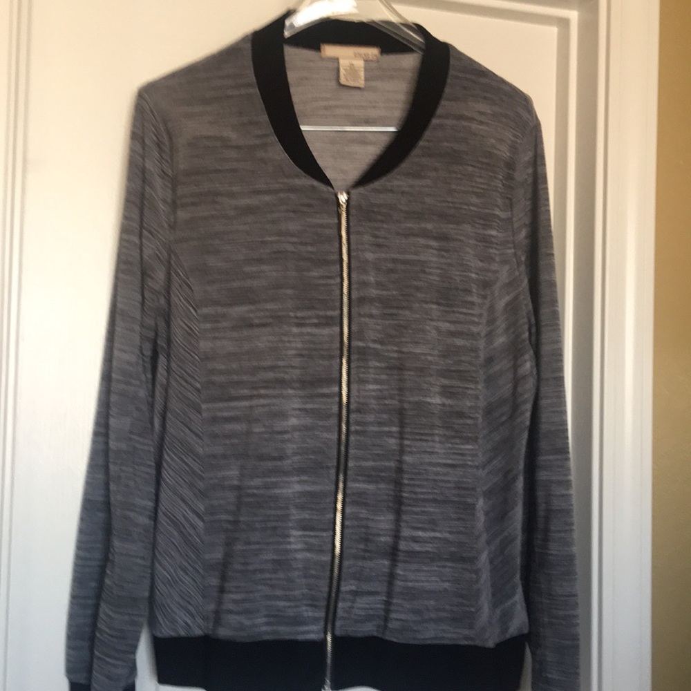SOLD  Fun and sporty lightweight jacket